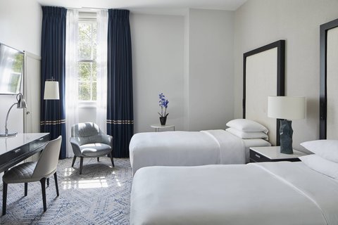 London Marriott Hotel Grosvenor Square, dog-friendly hotel, photo 4