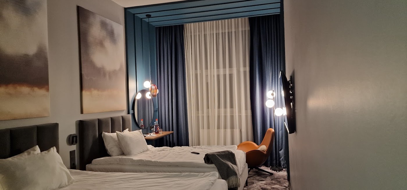 Loop Hotel, dog-friendly hotel, photo 2
