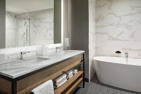 Marriott Dallas Uptown, dog-friendly hotel, photo 4