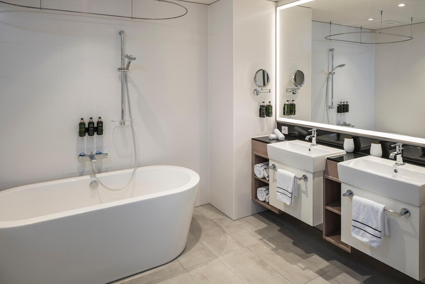 Meliá Frankfurt City, dog-friendly hotel, photo 3