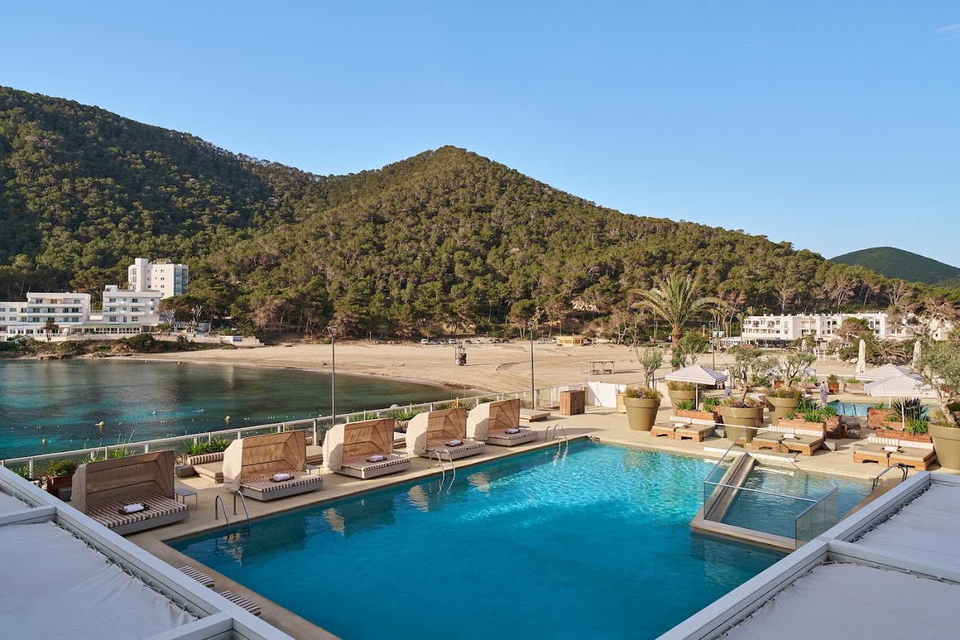 Mondrian Ibiza, dog-friendly hotel, photo 5