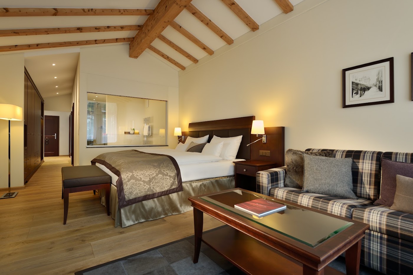 Mont Cervin Palace, dog-friendly hotel, photo 2