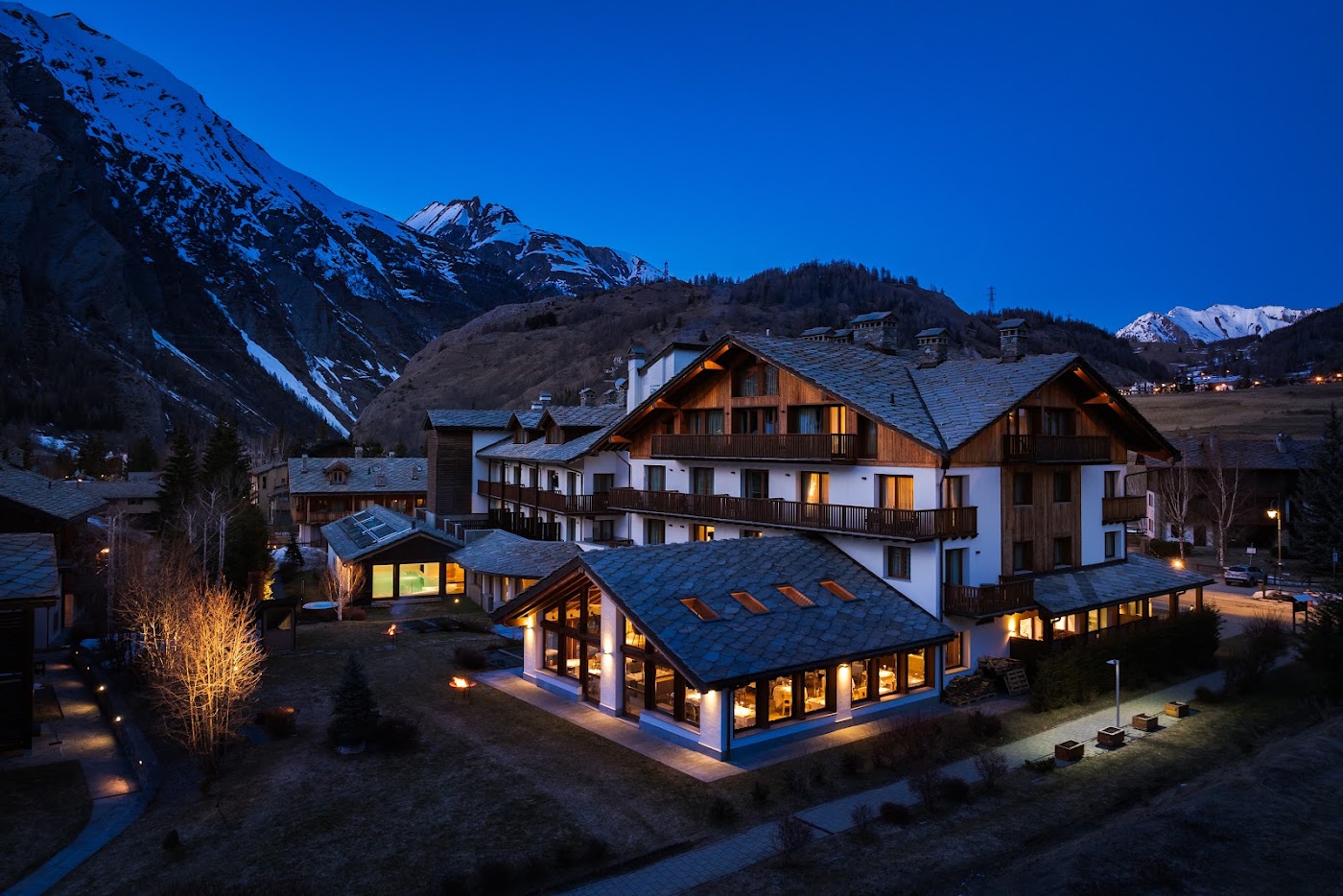 Montana Lodge & Spa, dog-friendly hotel in Courmayeur and the Aosta Valley