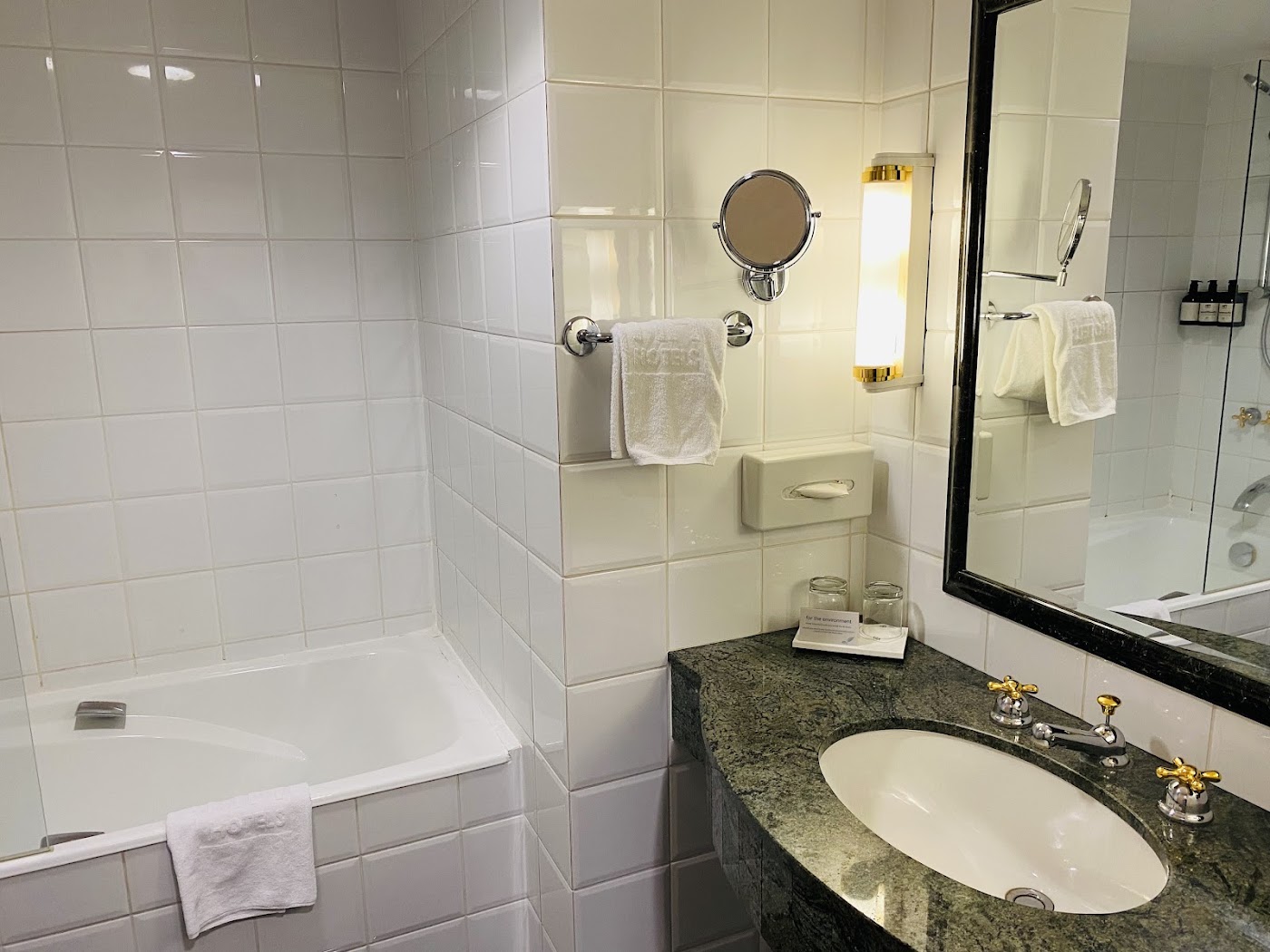NH Brussels Carrefour de l'Europe, dog-friendly hotel, photo 3