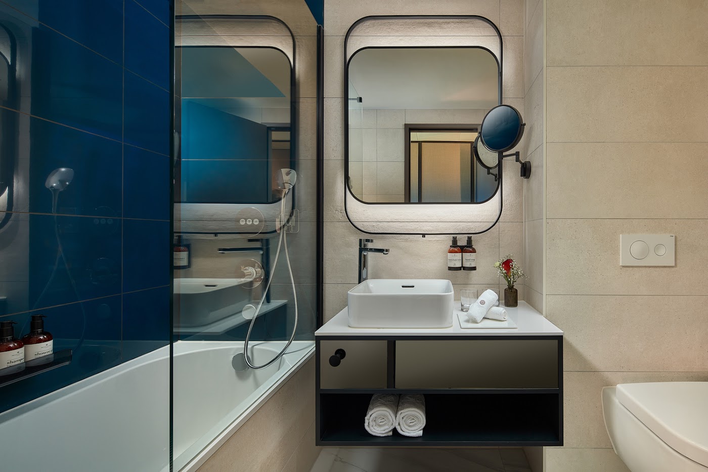 NH Collection Frankfurt Spin Tower, dog-friendly hotel, photo 5