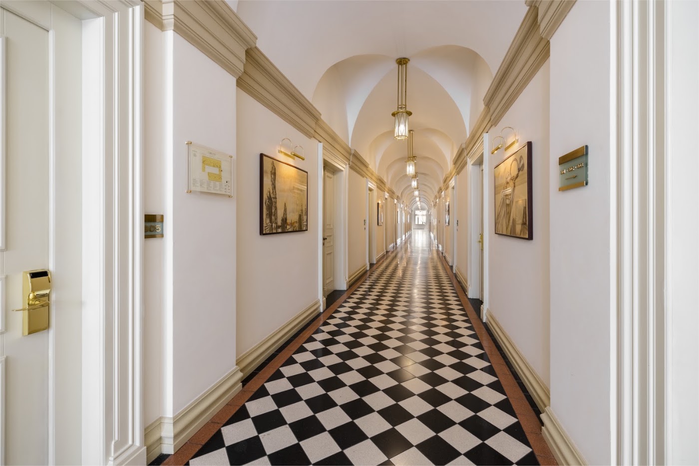 NH Collection Prague Carlo IV, dog-friendly hotel, photo 5
