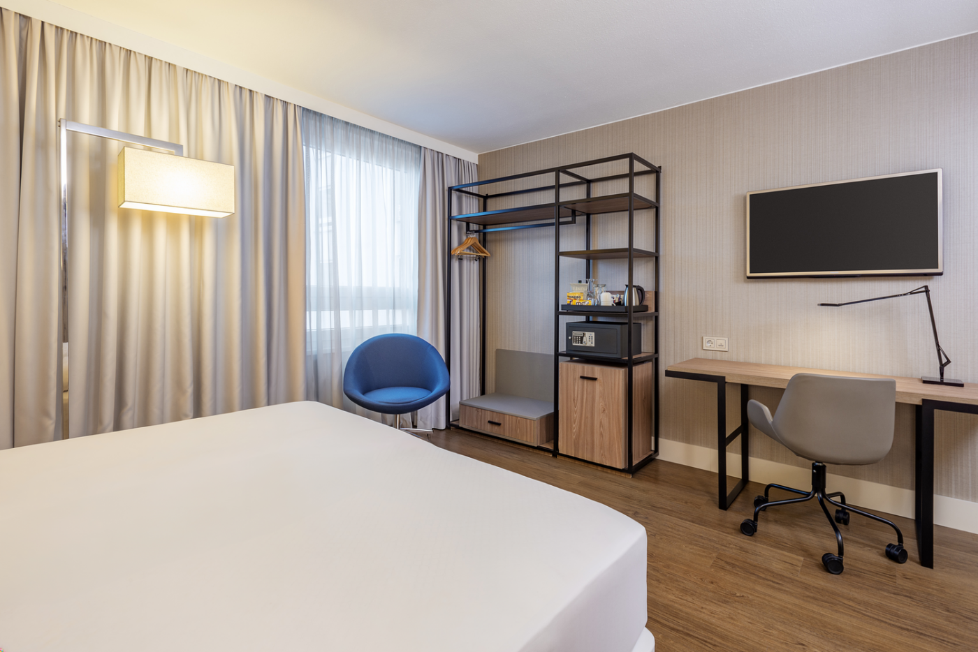 NH Hamburg Altona, dog-friendly hotel, photo 2