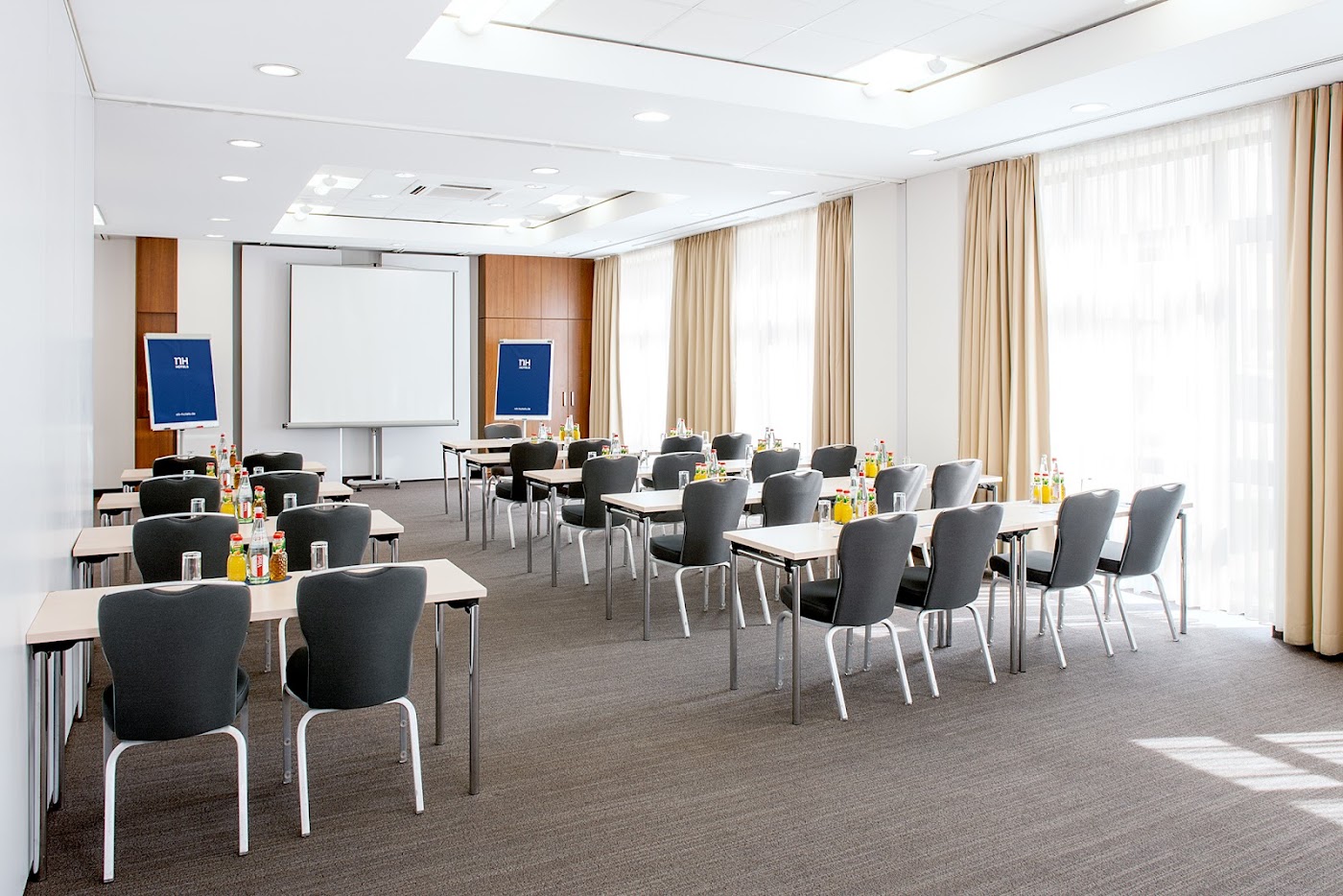 NH Hamburg Altona, dog-friendly hotel, photo 5