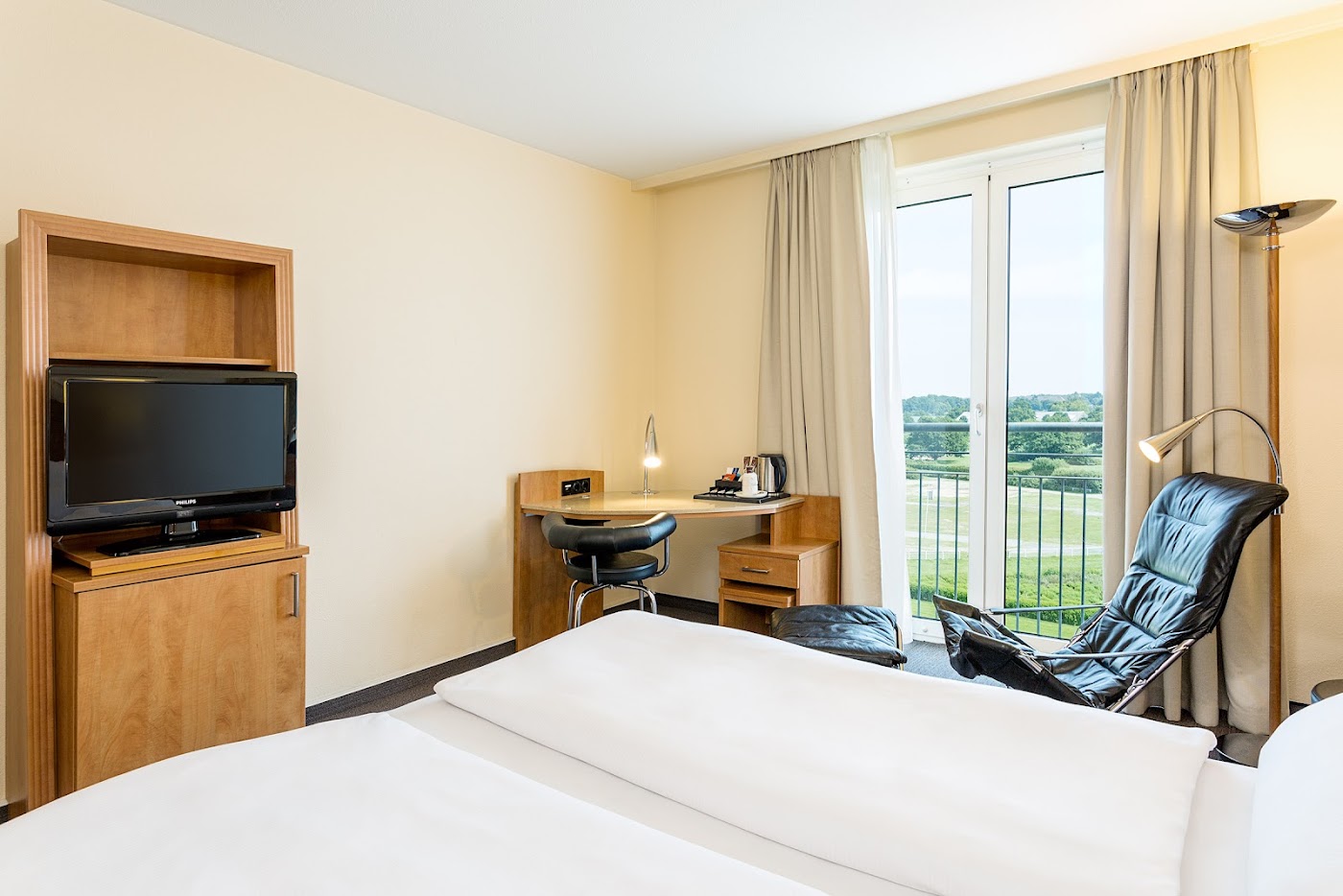 NH Hamburg Horner Rennbahn, dog-friendly hotel, photo 2