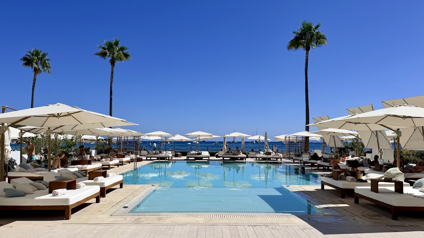 Nobu Hotel Ibiza Bay, dog-friendly hotel, photo 3