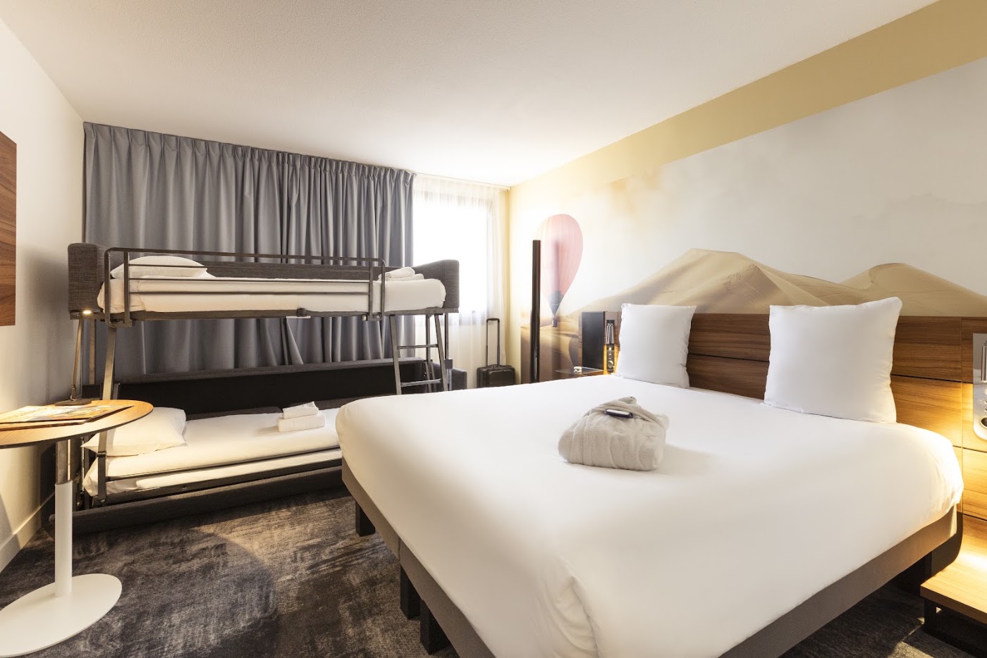 Novotel Bordeaux Centre Gare Saint-Jean, dog-friendly hotel, photo 4