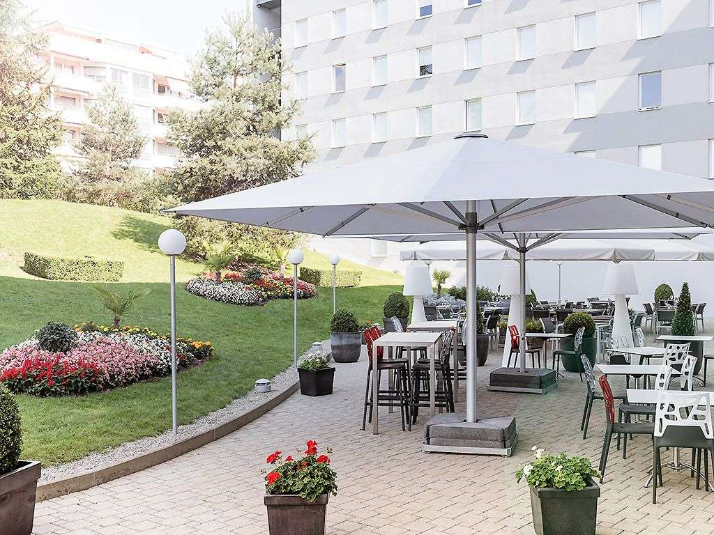 Novotel Suites Genève Aéroport, dog-friendly hotel, photo 5