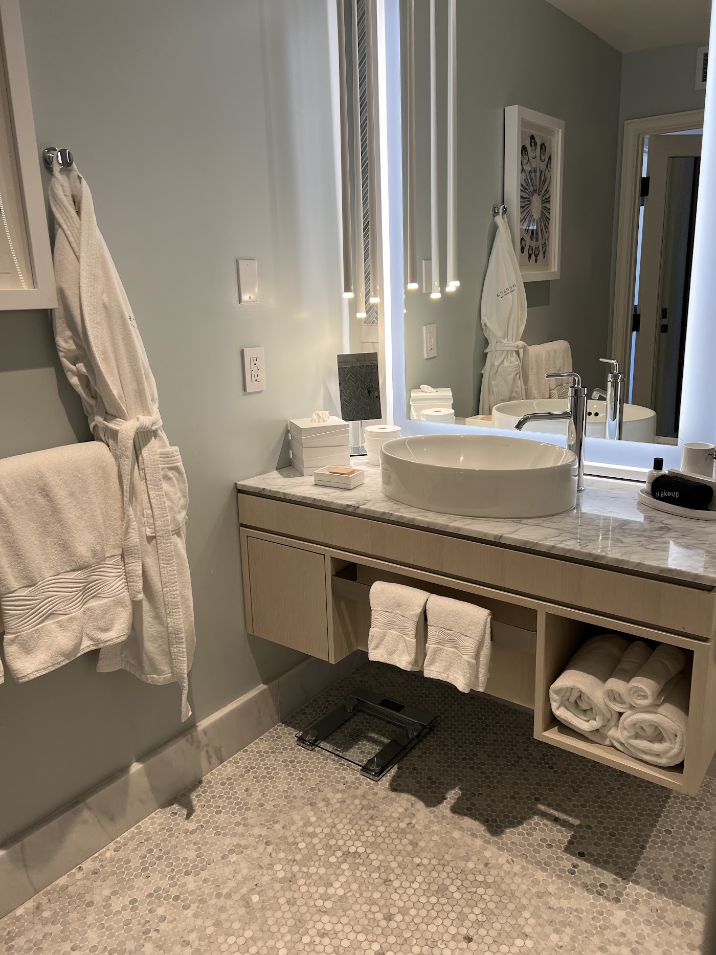 Oceana Santa Monica, dog-friendly hotel, photo 4