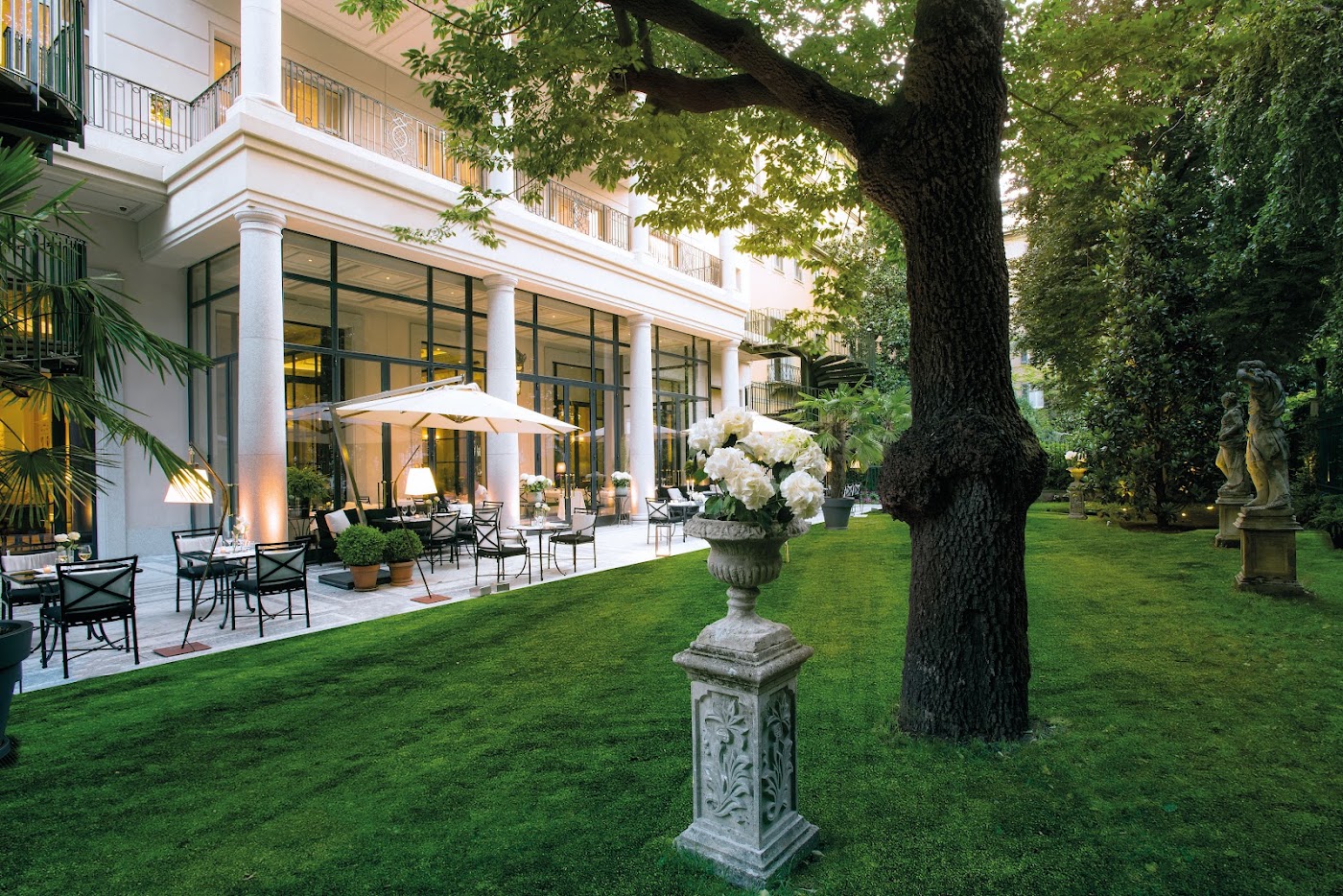 Palazzo Parigi Hotel & Grand Spa, dog-friendly hotel in Milan