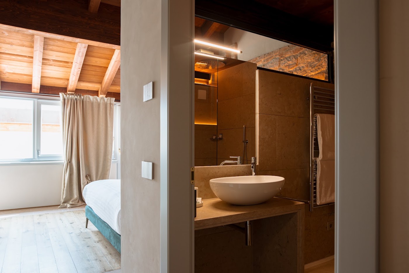 Pavillon Suite, dog-friendly hotel, photo 4