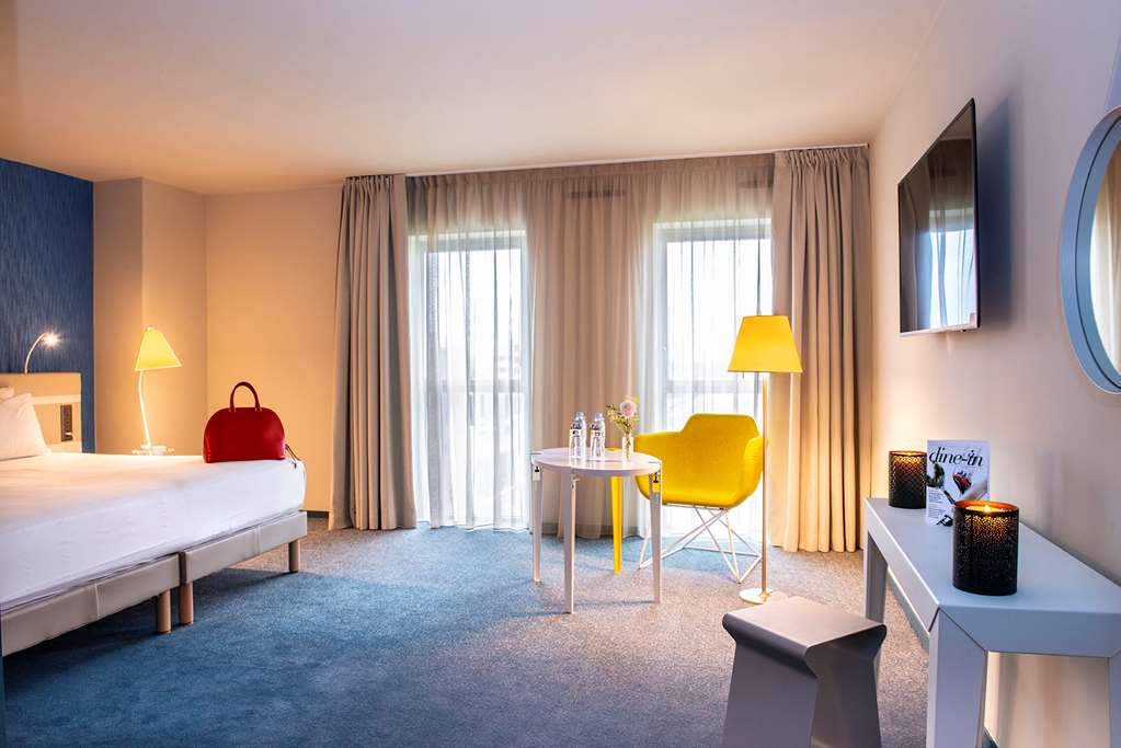 Radisson Blu Hotel Bordeaux, dog-friendly hotel, photo 4