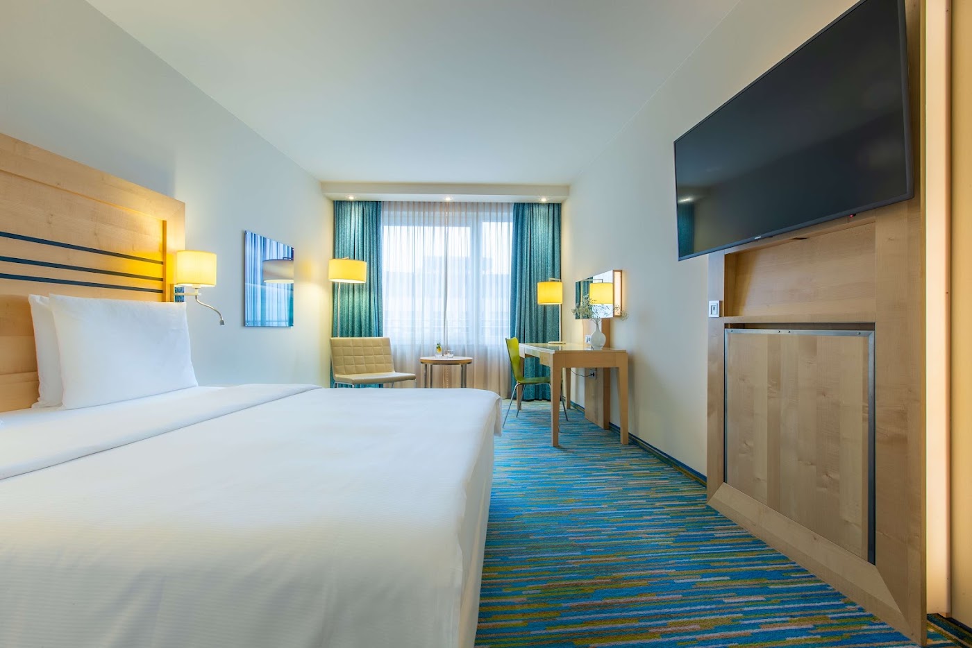 Radisson Blu Hotel, Hamburg Airport, dog-friendly hotel, photo 2