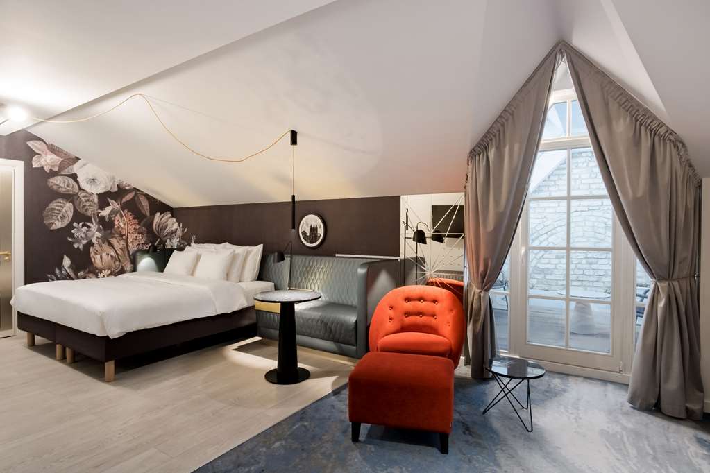 Radisson Collection Astorija Hotel, Vilnius, dog-friendly hotel, photo 2