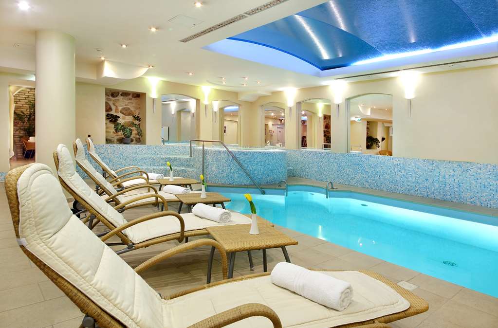 Radisson Collection Astorija Hotel, Vilnius, dog-friendly hotel, photo 3