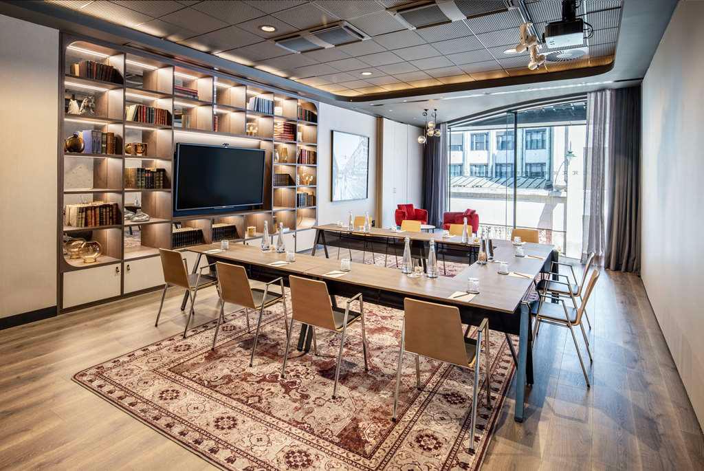 Radisson Collection Hotel, Grand Place Brussels, dog-friendly hotel, photo 4