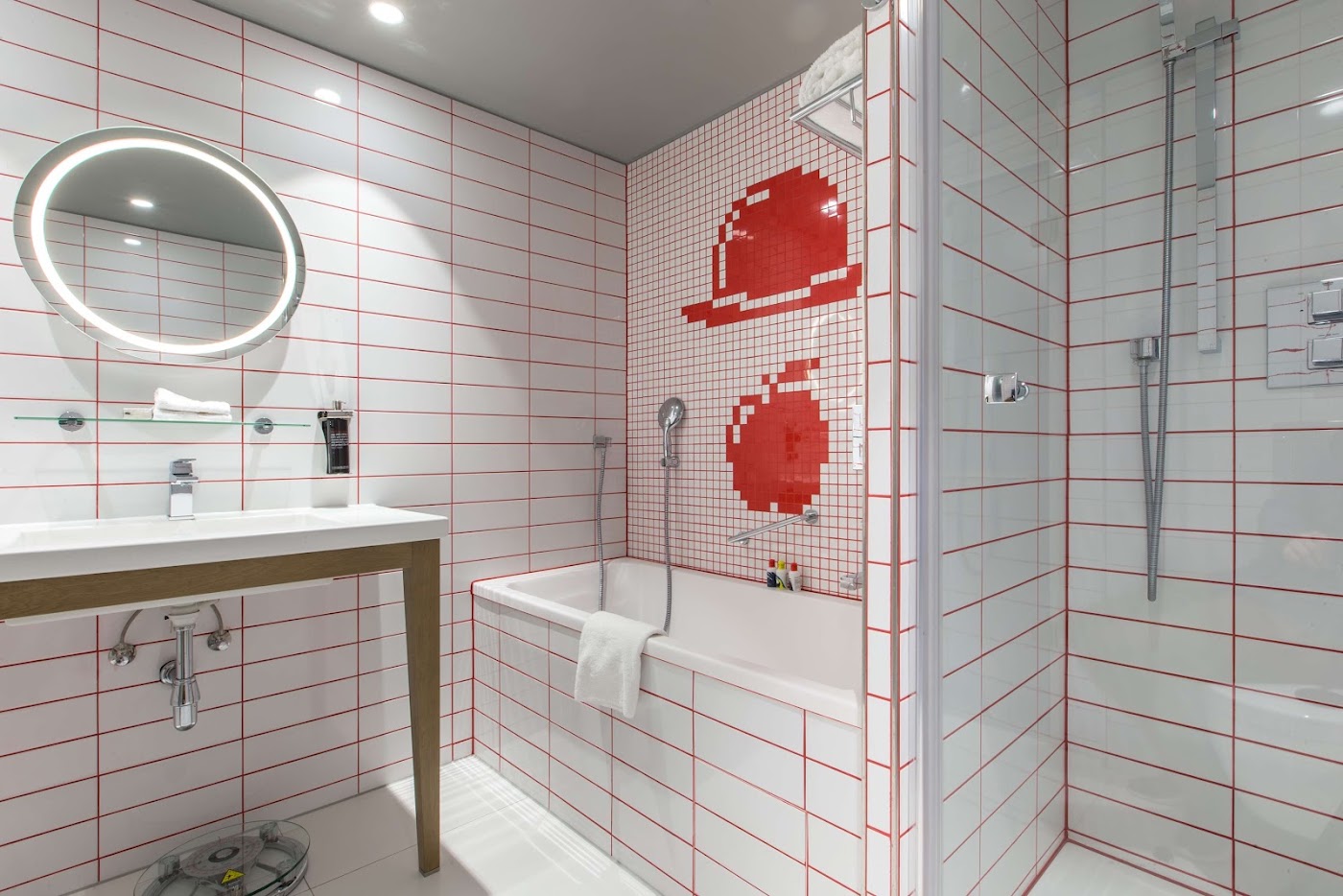 Radisson RED Brussels, dog-friendly hotel, photo 3