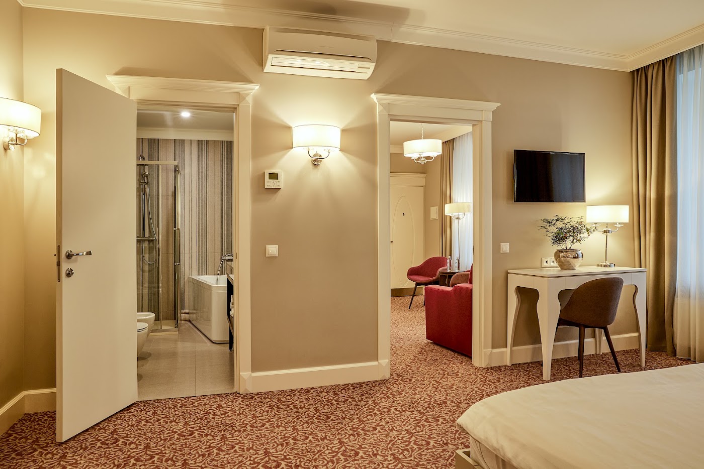 Ratonda Centrum Hotels, dog-friendly hotel, photo 5