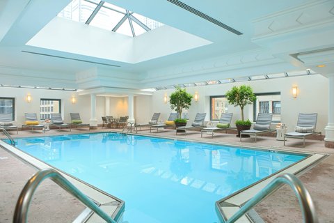 Renaissance Chicago Downtown Hotel, dog-friendly hotel, photo 3
