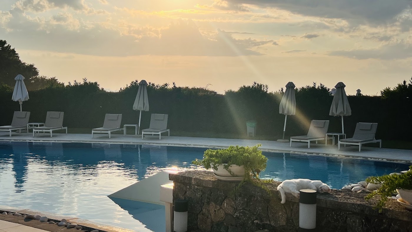 Restia Suites Exclusive Resort, dog-friendly hotel, photo 3