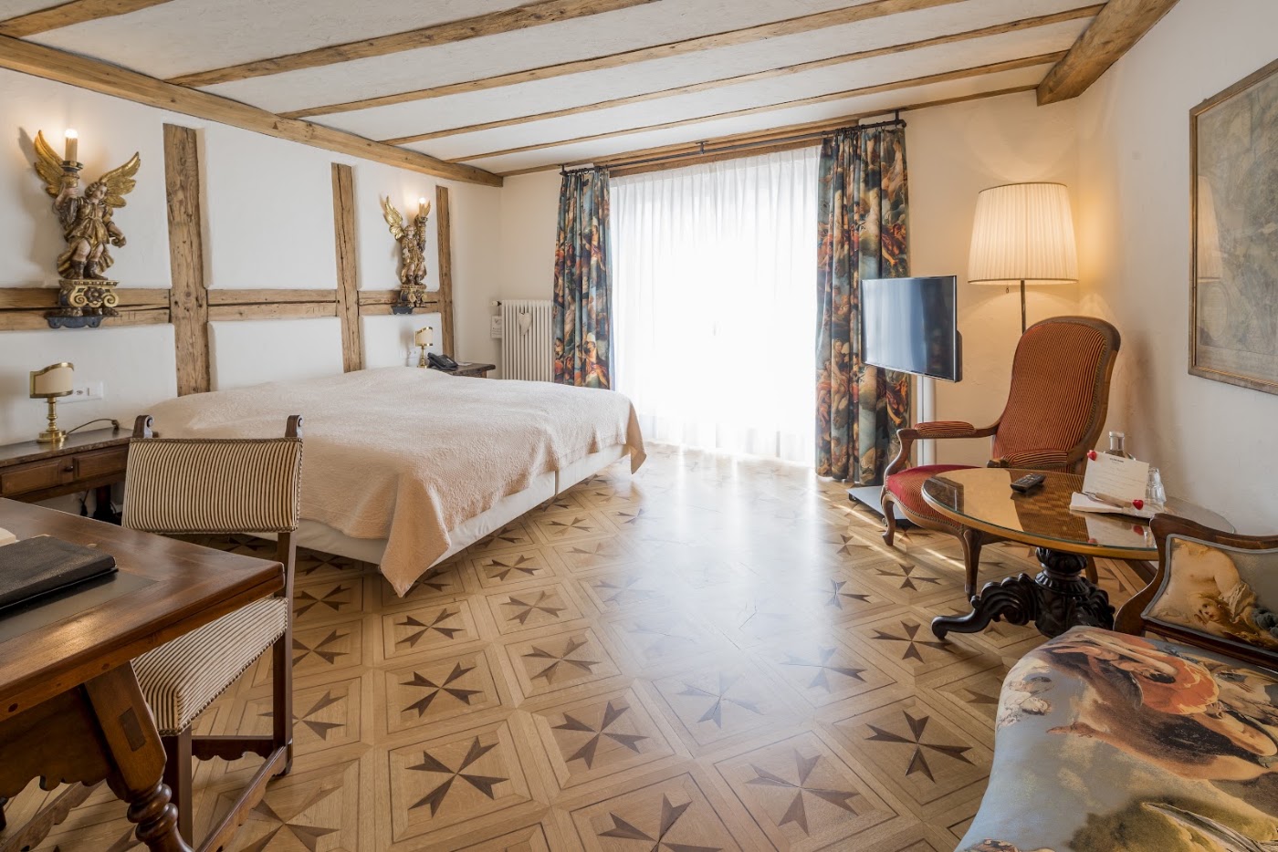 Romantik Hotel Wilden Mann Luzern, dog-friendly hotel, photo 2