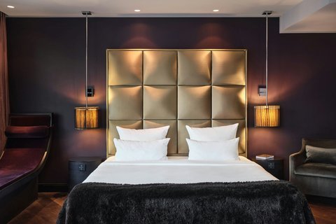 Roomers Frankfurt Central, Autograph Collection, dog-friendly hotel, photo 2