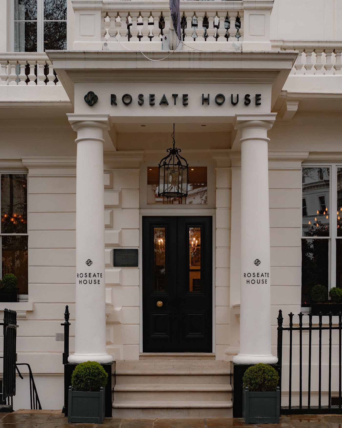 Roseate House London, dog-friendly hotel, photo 4