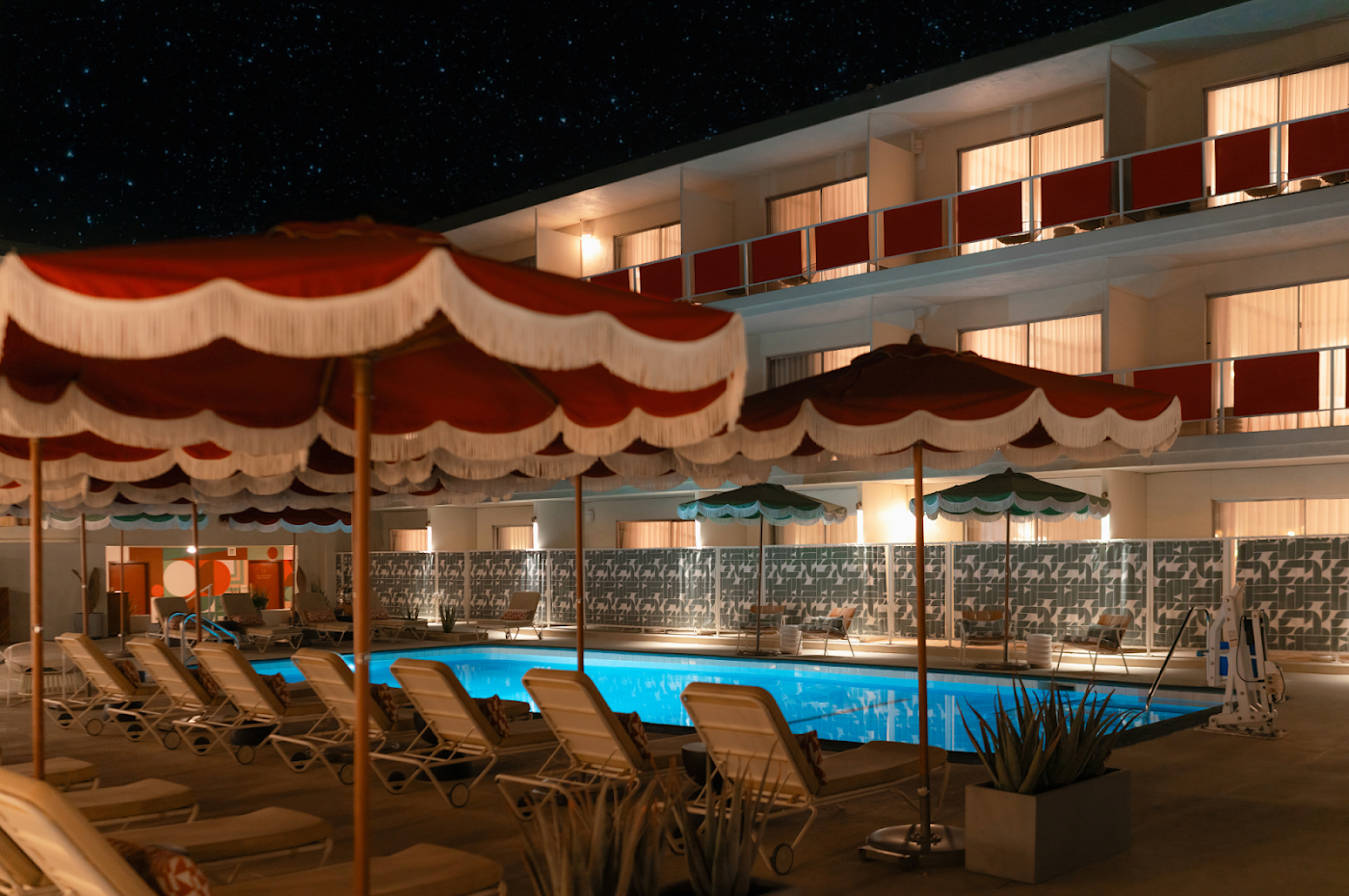 Royal Sun Palm Springs, dog-friendly hotel, photo 5