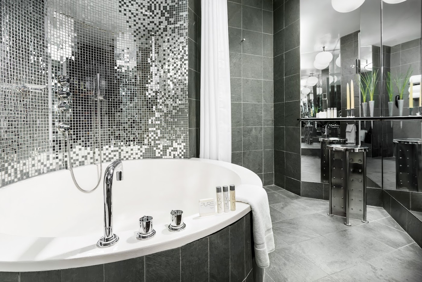 Royalton New York, dog-friendly hotel, photo 3