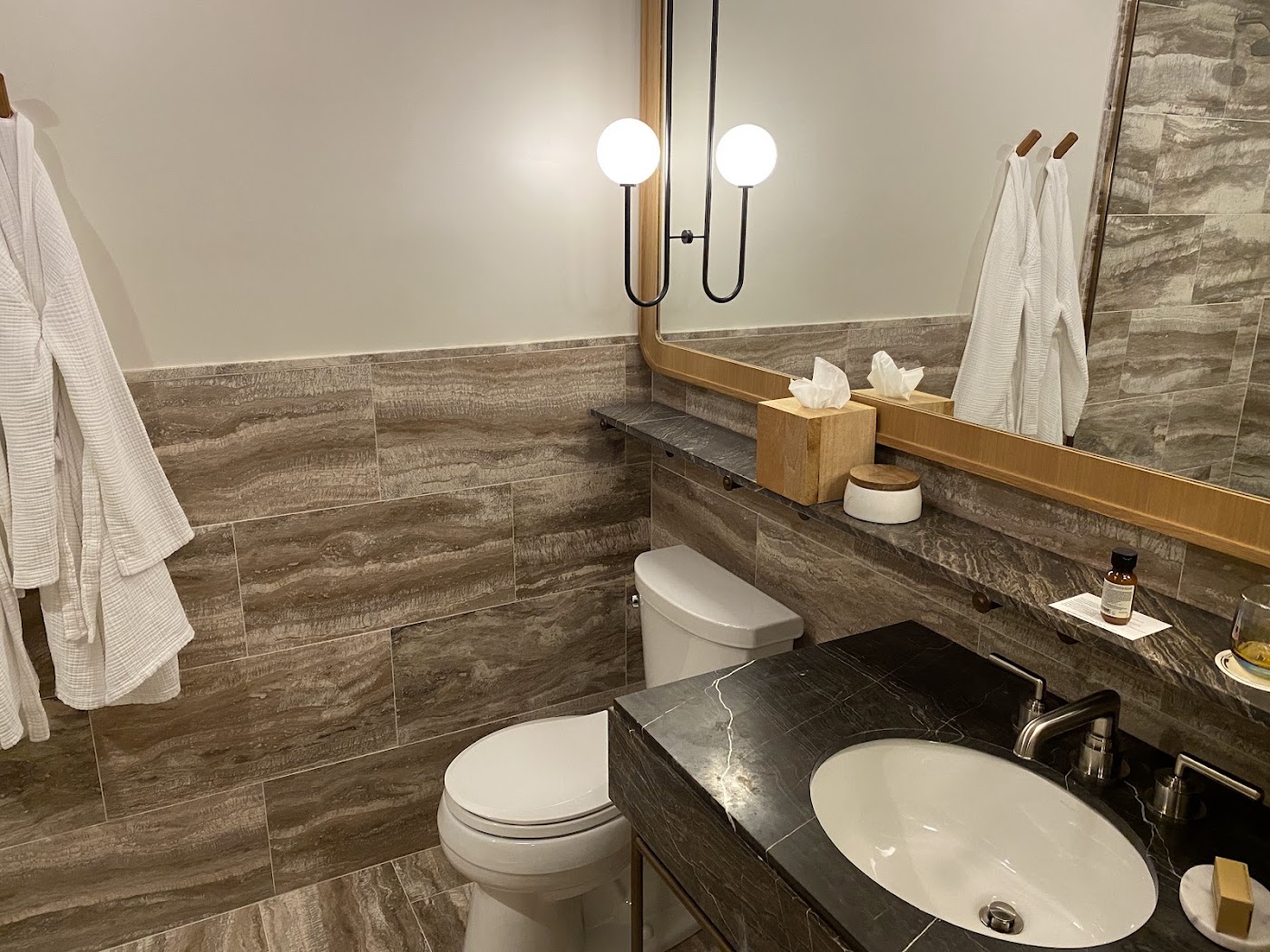 Santa Monica Proper Hotel, dog-friendly hotel, photo 4
