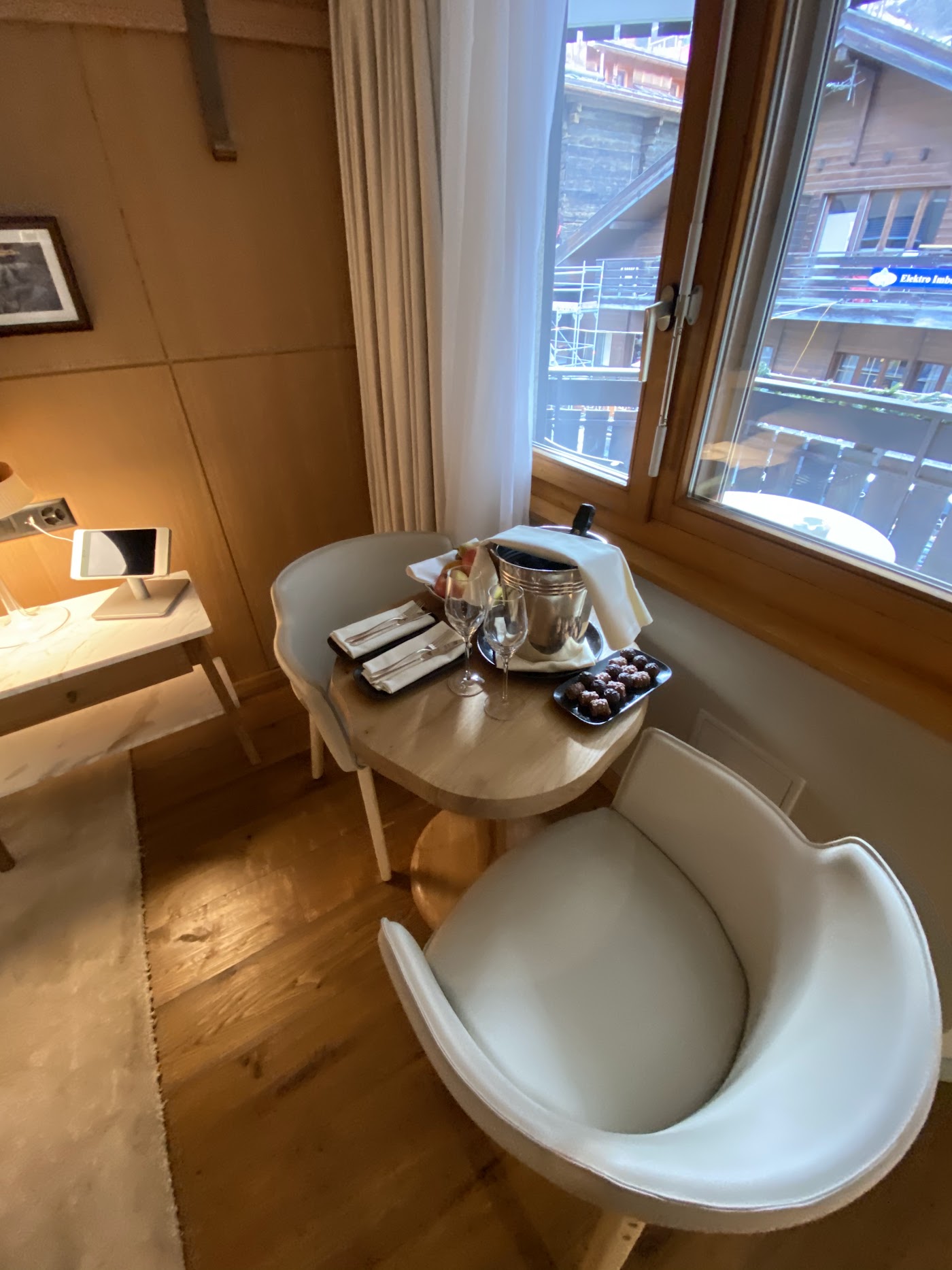Schweizerhof Zermatt, dog-friendly hotel, photo 4
