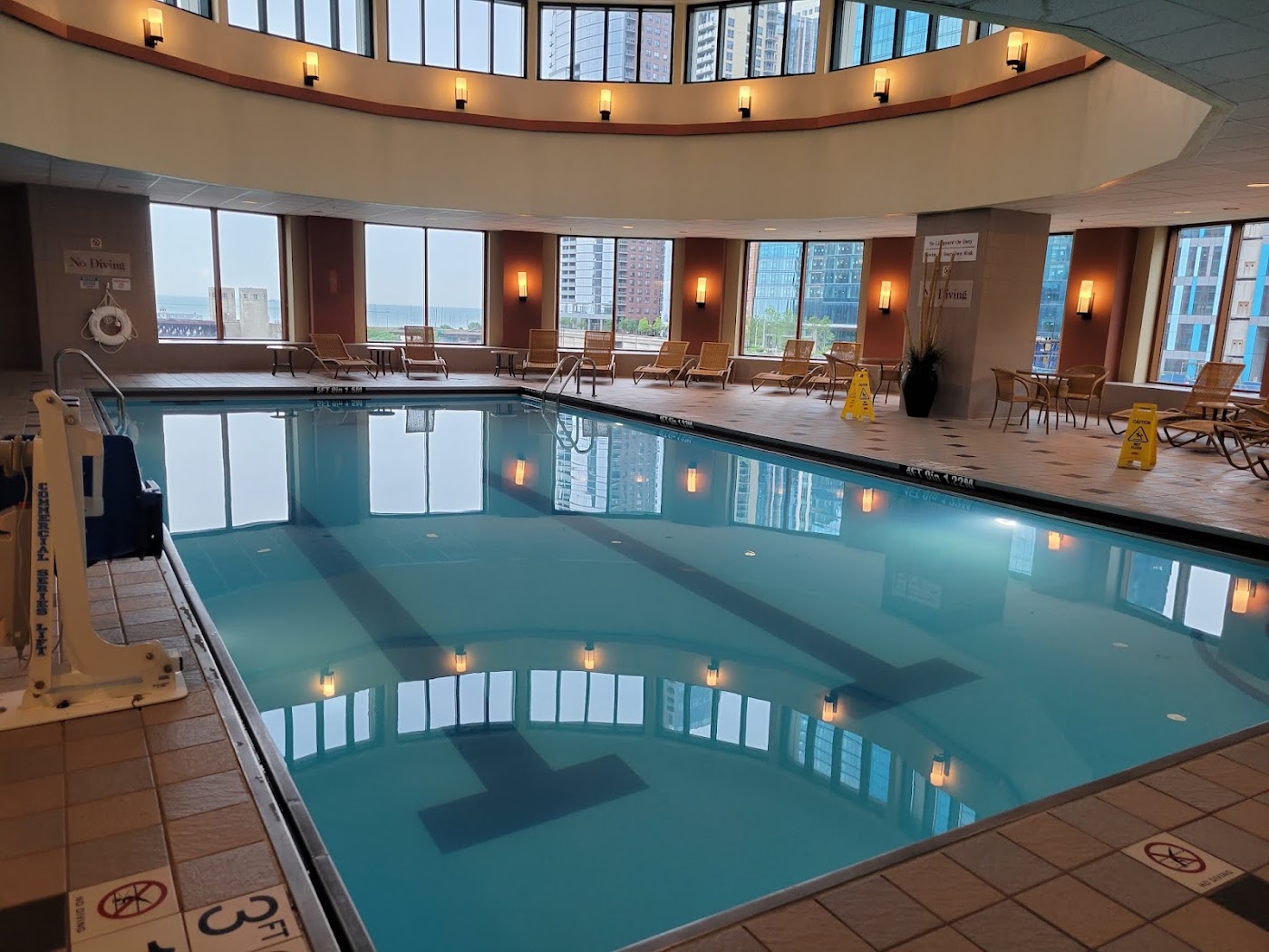 Sheraton Grand Chicago Riverwalk, dog-friendly hotel, photo 3