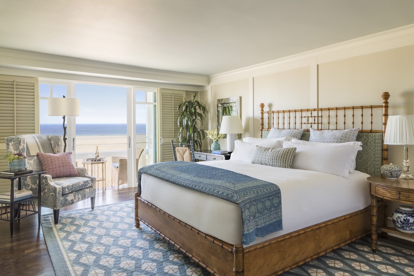 Shutters on the Beach, dog-friendly hotel, photo 2