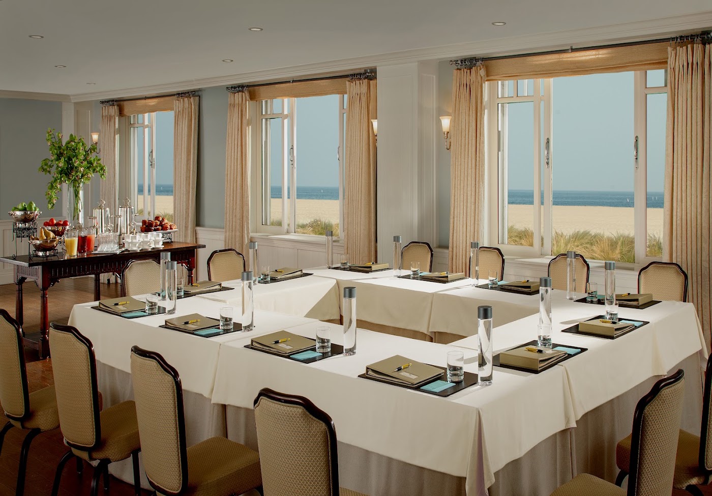 Shutters on the Beach, dog-friendly hotel, photo 5