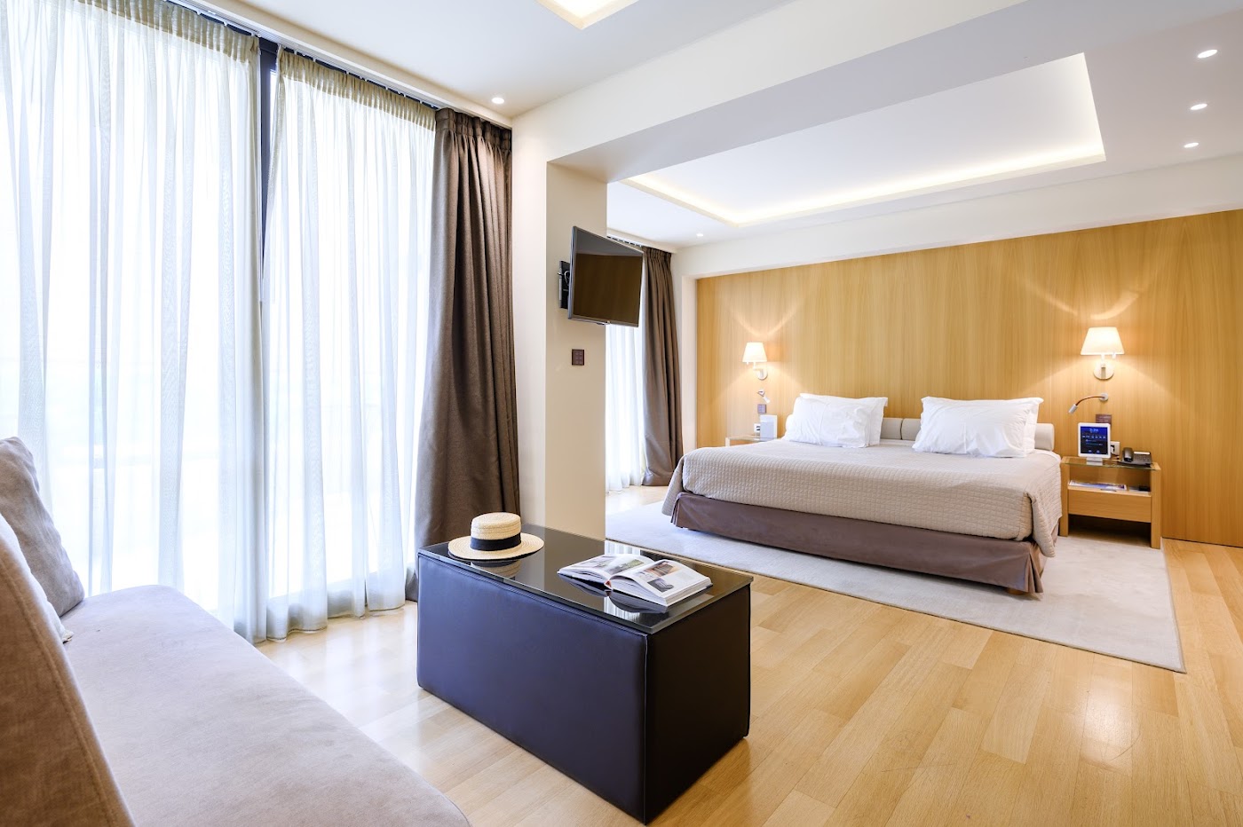 Somewhere Boutique Hotel Vouliagmeni, dog-friendly hotel, photo 5