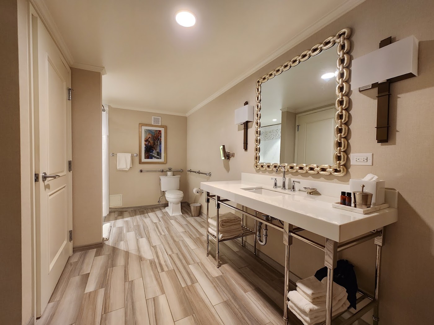 The Adolphus, Autograph Collection, dog-friendly hotel, photo 4