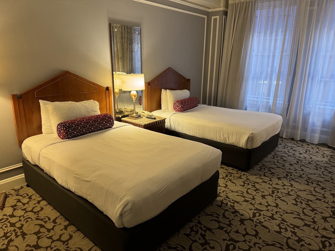 The Biltmore Los Angeles, dog-friendly hotel, photo 2