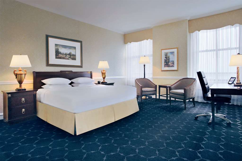 The Drake Chicago, dog-friendly hotel, photo 2