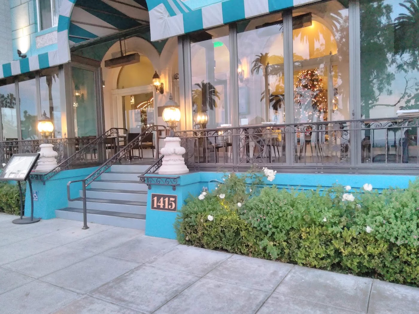The Georgian Hotel, dog-friendly hotel, photo 3