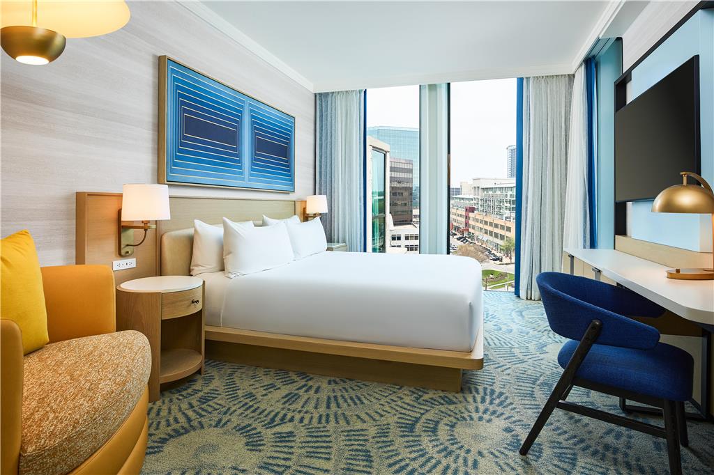The Highland Dallas, Curio Collection by Hilton, dog-friendly hotel, photo 5