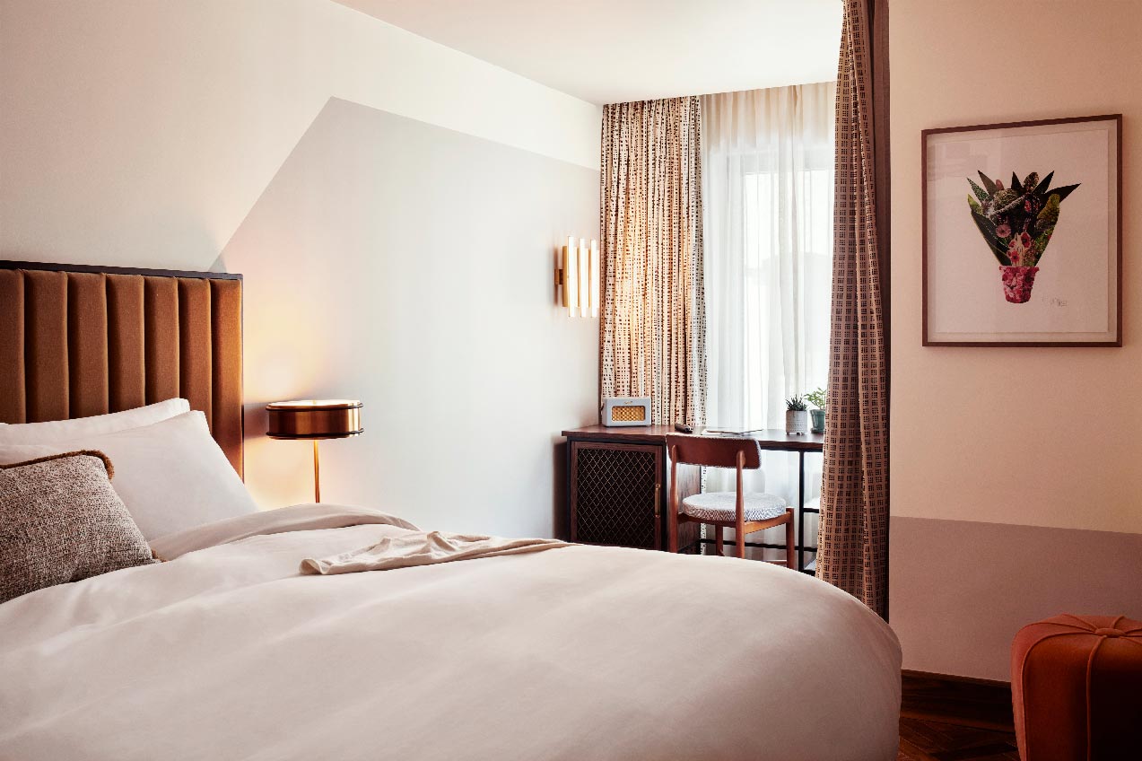 The Hoxton Holborn, dog-friendly hotel, photo 5