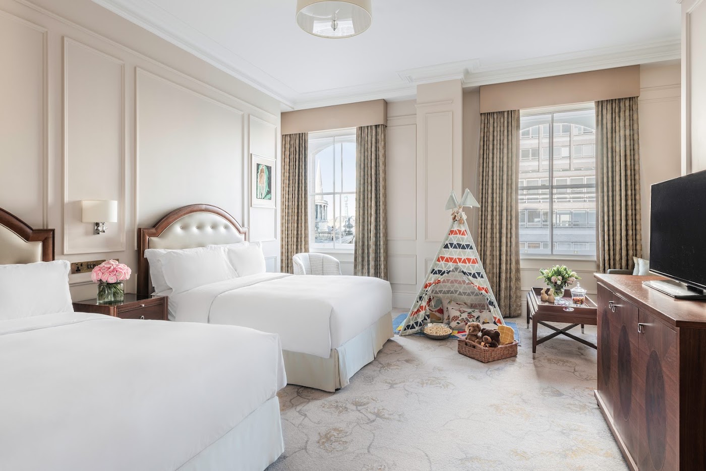 The Langham, dog-friendly hotel, photo 2
