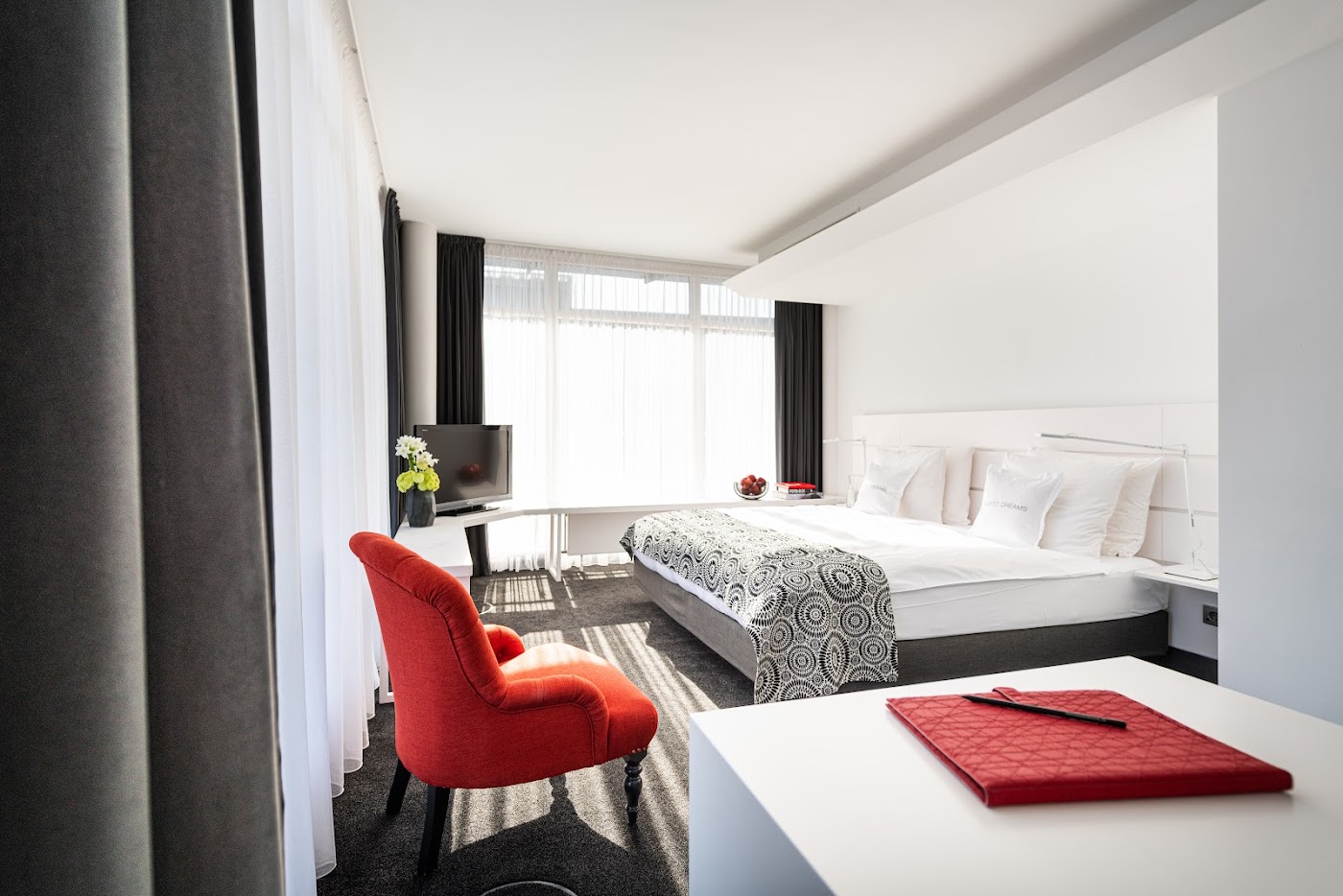 THE MADISON Hotel Hamburg, dog-friendly hotel, photo 5