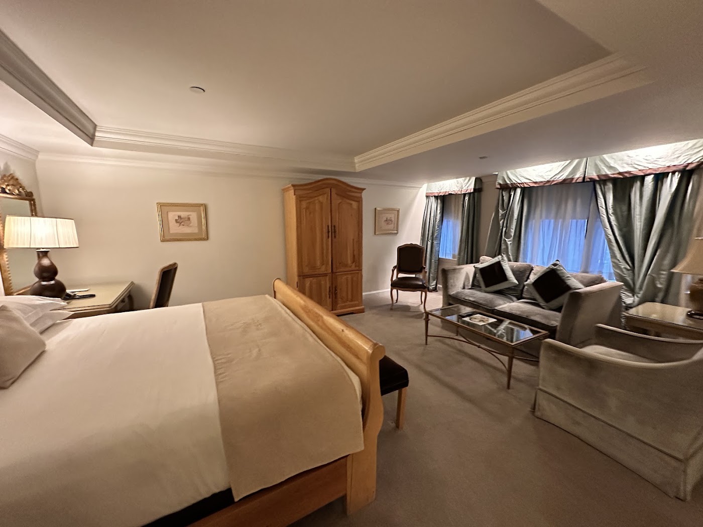 The Michelangelo New York, dog-friendly hotel, photo 2