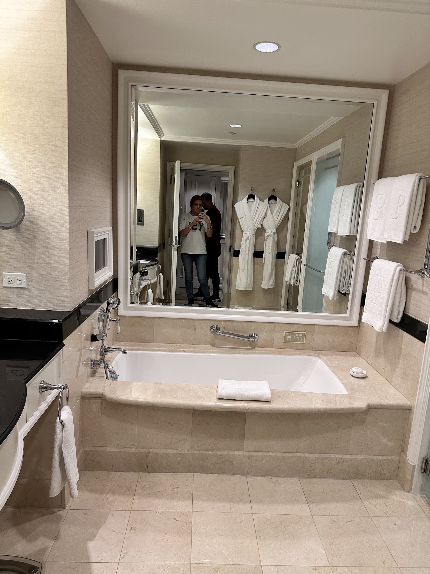 The Peninsula New York, dog-friendly hotel, photo 4