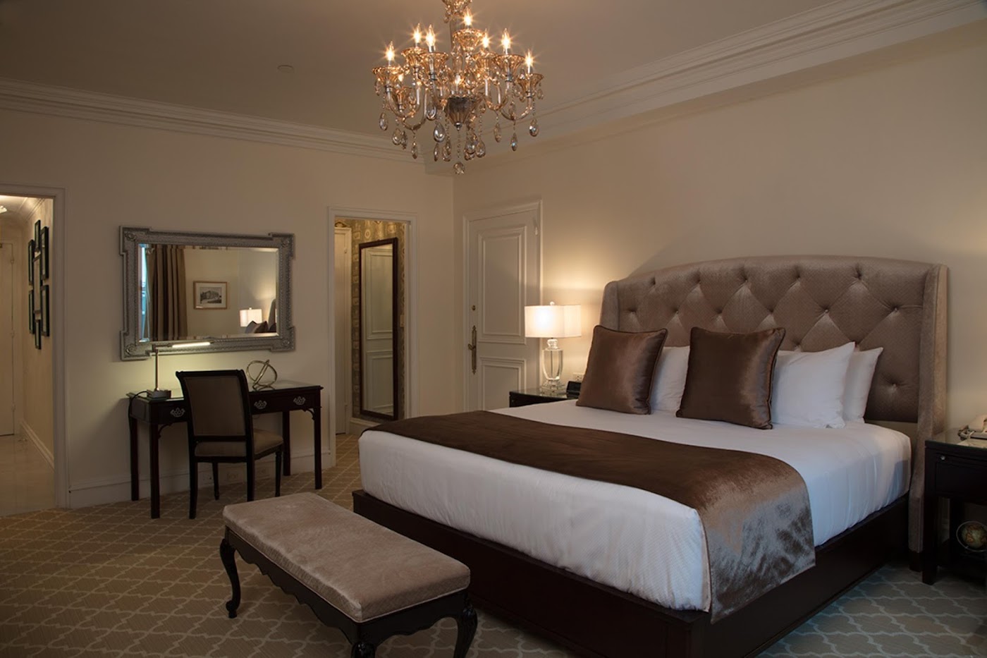 The Sherry-Netherland, dog-friendly hotel, photo 2